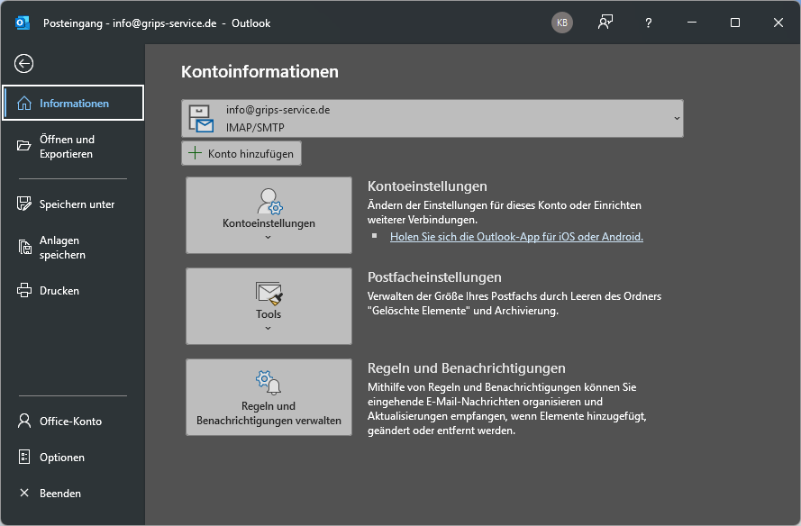 Outlook mit der hervorgehobenen Registerkarte Datei oben links